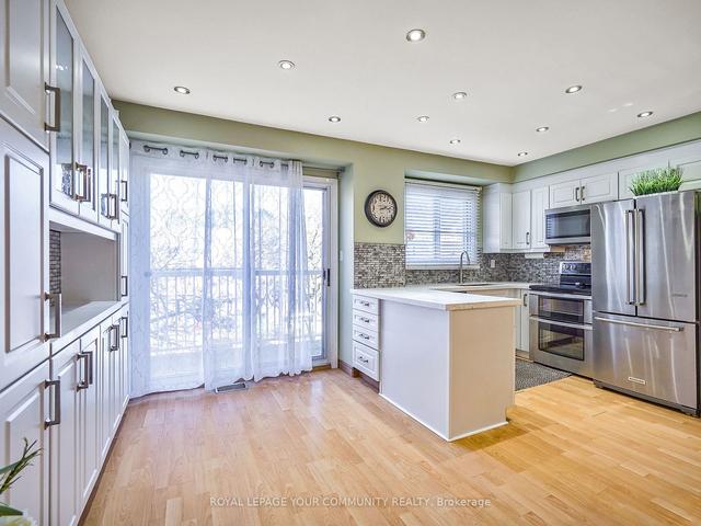 10 - 90 Henderson Ave, Townhouse with 3 bedrooms, 3 bathrooms and 2 parking in Markham ON | Image 27