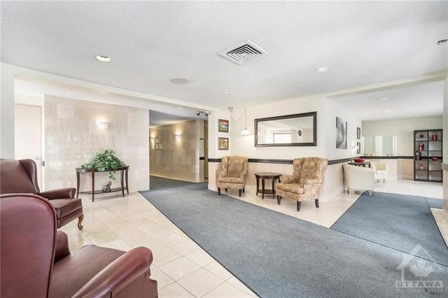 415 - 1505 Baseline Road, Condo with 2 bedrooms, 1 bathrooms and 1 parking in Ottawa ON | Image 21