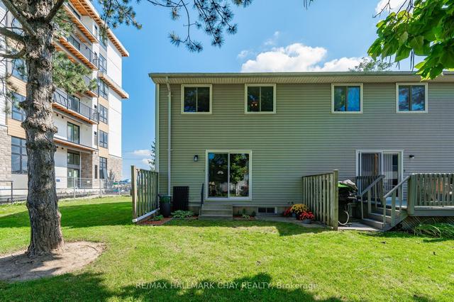 34 - 255 Northlake Dr, Townhouse with 3 bedrooms, 2 bathrooms and 1 parking in Waterloo ON | Image 30