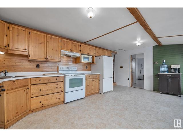 261081 Hwy 616, House detached with 3 bedrooms, 1 bathrooms and null parking in Wetaskiwin County No. 10 AB | Image 12