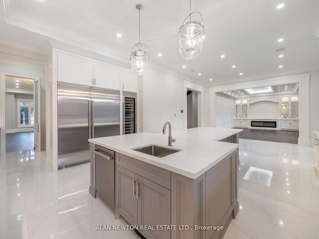 70 Langstaff Rd, House detached with 5 bedrooms, 8 bathrooms and 12 parking in Richmond Hill ON | Image 9