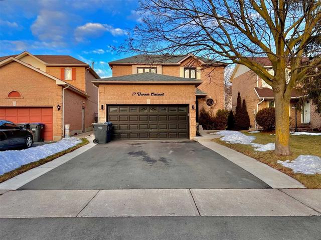 12 Vivians Cres, House detached with 3 bedrooms, 3 bathrooms and 6 parking in Brampton ON | Image 1