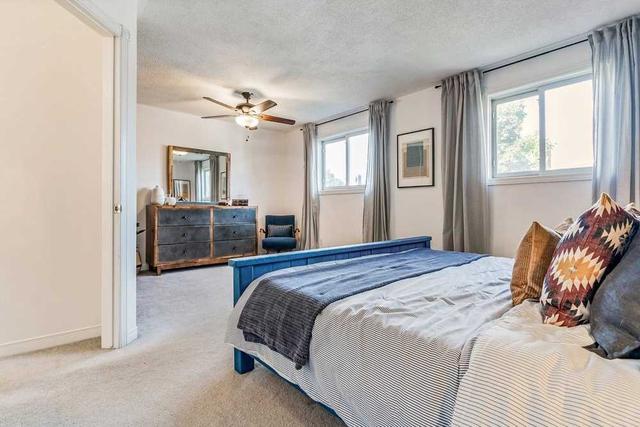 39 Bramhall Circ, House semidetached with 3 bedrooms, 1 bathrooms and 3 parking in Brampton ON | Image 16