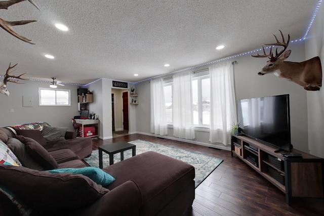 712 3 Avenue Nw, House detached with 3 bedrooms, 1 bathrooms and 2 parking in Slave Lake AB | Image 5