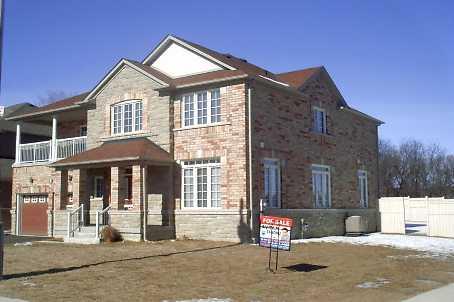 02 Rockstep Crt, House detached with 4 bedrooms, 3 bathrooms and 4 parking in Brampton ON | Image 9