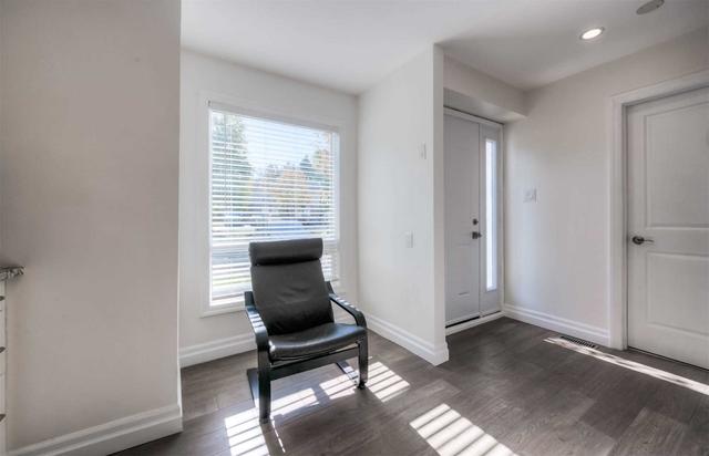 unit 7 - 32 Mowat Blvd, Townhouse with 3 bedrooms, 3 bathrooms and 1 parking in Kitchener ON | Image 21