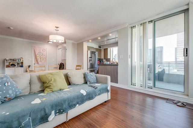 1108 - 8 Pemberton Ave, Condo with 2 bedrooms, 2 bathrooms and 1 parking in Toronto ON | Image 11