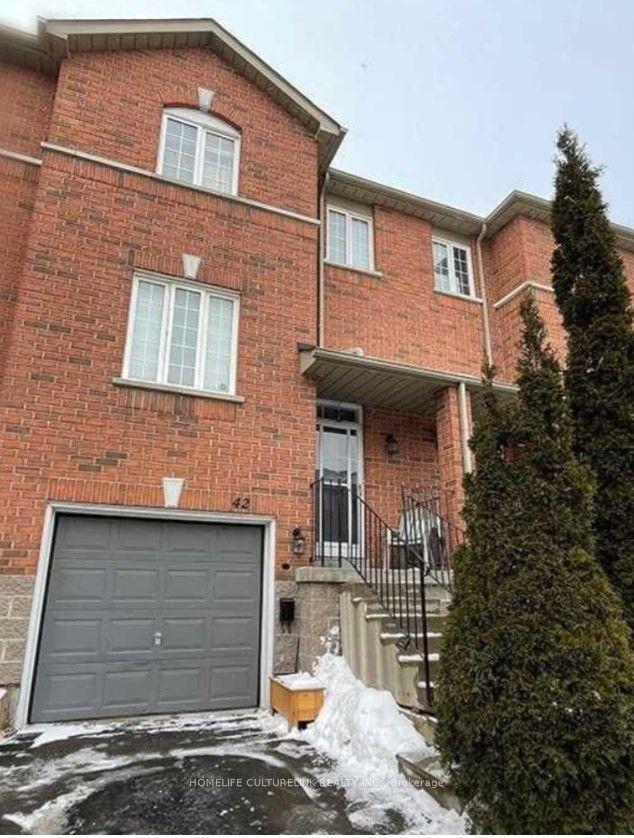 42 - 120 Railroad St, House attached with 3 bedrooms, 3 bathrooms and 2 parking in Brampton ON | Image 1