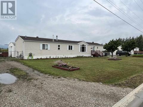 10648 102 Street, House other with 3 bedrooms, 2 bathrooms and null parking in Taylor BC | Card Image