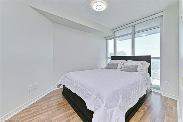 2201 - 9 George Street, House attached with 2 bedrooms, 1 bathrooms and 1 parking in Brampton ON | Image 24