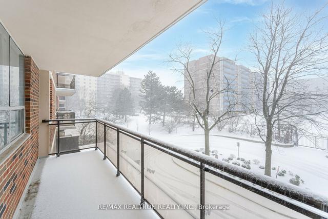 307 - 1950 Kennedy Rd, Condo with 2 bedrooms, 1 bathrooms and 1 parking in Toronto ON | Image 9