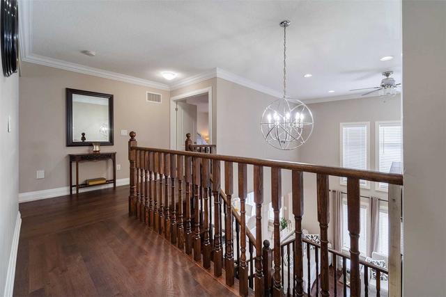 3206 Sorrento Cres, House detached with 4 bedrooms, 5 bathrooms and 4 parking in Burlington ON | Image 15