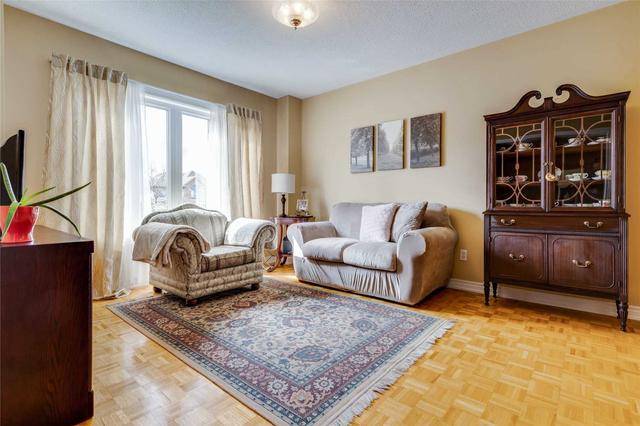 80 Lois Dr, House detached with 4 bedrooms, 3 bathrooms and 10 parking in Vaughan ON | Image 21