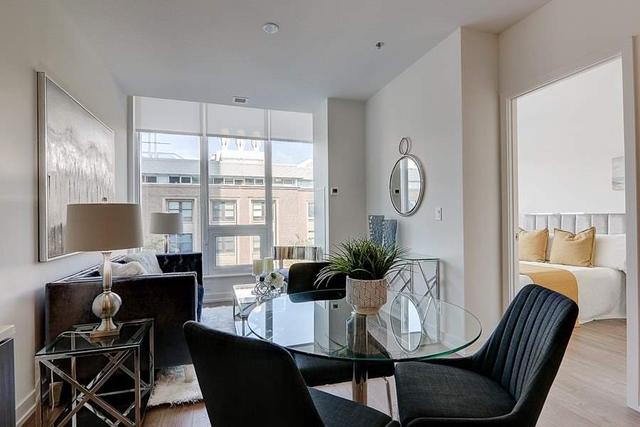 405 - 203 College St, Condo with 1 bedrooms, 2 bathrooms and 0 parking in Toronto ON | Image 3