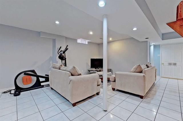 8381 Martin Grove Rd, House detached with 4 bedrooms, 4 bathrooms and 4 parking in Vaughan ON | Image 10