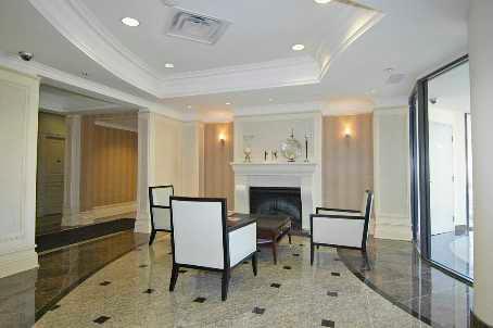718 - 16 Dallimore Circ, Condo with 2 bedrooms, 2 bathrooms and 42 parking in Toronto ON | Image 2