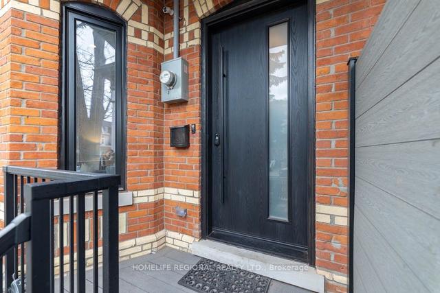 734 Richmond St W, House attached with 3 bedrooms, 5 bathrooms and 1 parking in Toronto ON | Image 12