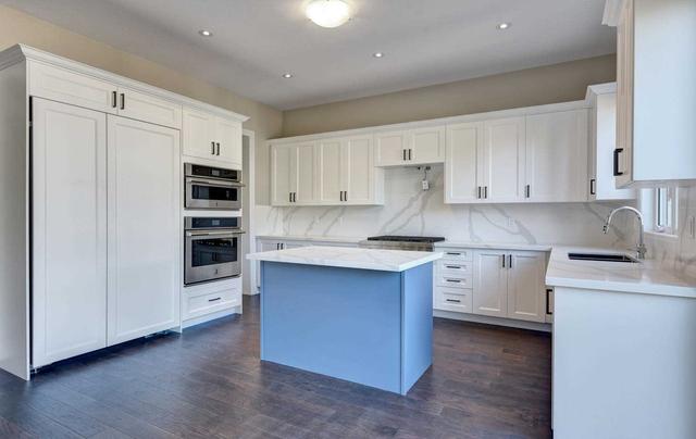 175 Burloak Dr, House detached with 4 bedrooms, 5 bathrooms and 4 parking in Oakville ON | Image 22