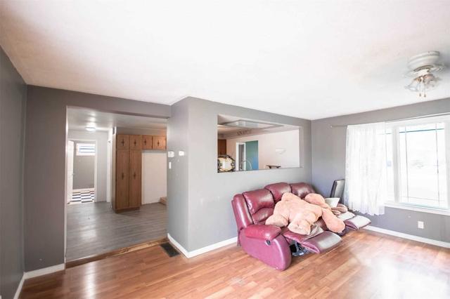 287 Elm St E, House detached with 2 bedrooms, 1 bathrooms and 8 parking in Chatham Kent ON | Image 21