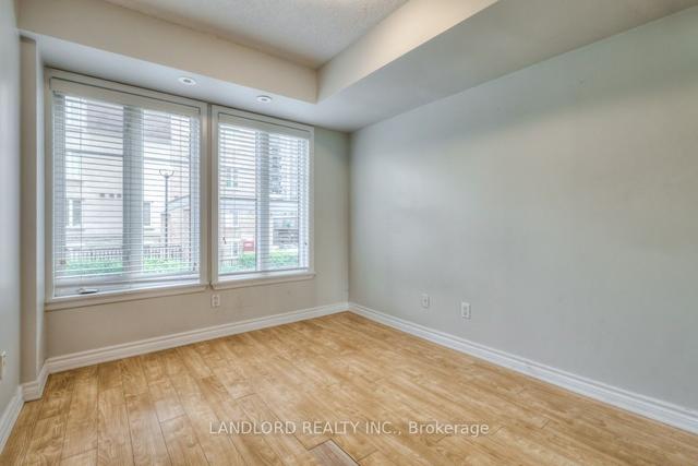 1221 - 21 Pirandello St, Townhouse with 2 bedrooms, 2 bathrooms and 0 parking in Toronto ON | Image 18