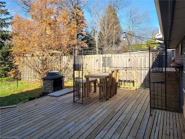 2547 Lepp Avenue, House detached with 4 bedrooms, 2 bathrooms and 6 parking in Niagara Falls ON | Image 32