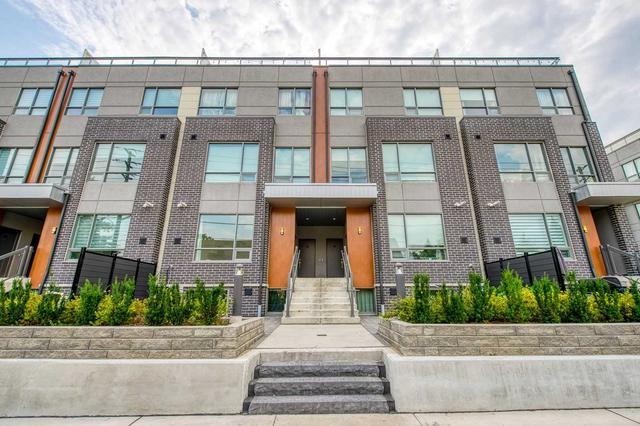 8 - 680 Atwater Ave, Townhouse with 2 bedrooms, 2 bathrooms and 1 parking in Mississauga ON | Image 1