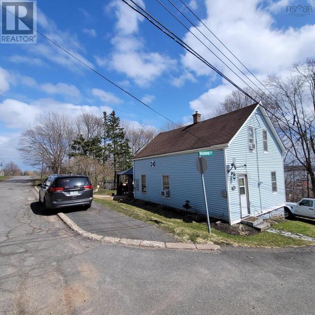 150 Marine Street, House detached with 4 bedrooms, 1 bathrooms and null parking in Pictou NS | Card Image