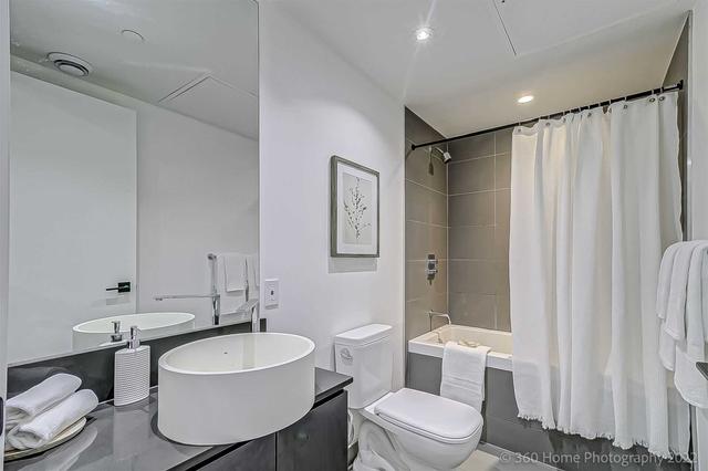214 - 60 Colborne St, Condo with 2 bedrooms, 1 bathrooms and 0 parking in Toronto ON | Image 6
