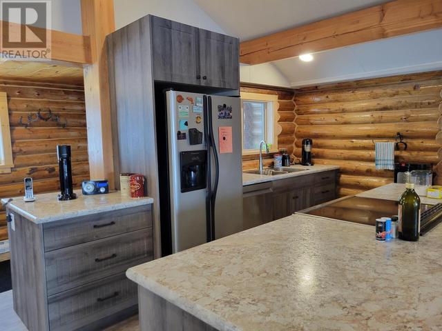 10523 Nithi Pit Road, House detached with 3 bedrooms, 1 bathrooms and null parking in Bulkley Nechako D BC | Image 5