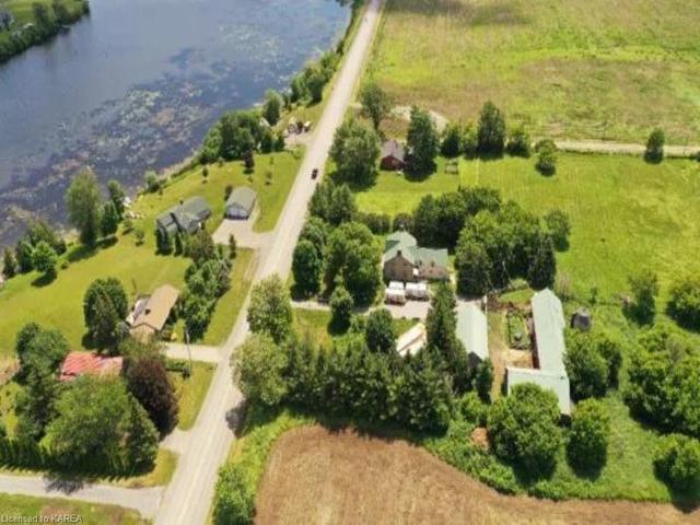 360 County Road 17, House detached with 3 bedrooms, 1 bathrooms and 4 parking in Rideau Lakes ON | Image 2