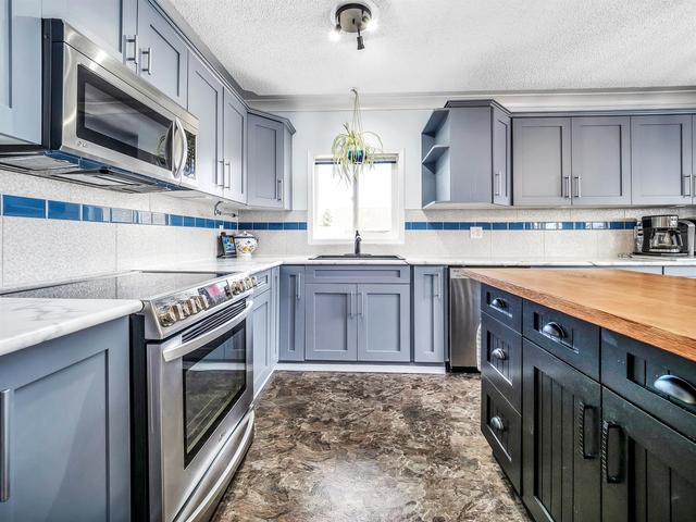 586 Thistle Crescent, House detached with 4 bedrooms, 3 bathrooms and 4 parking in Improvement District No.  4 Waterton AB | Image 25
