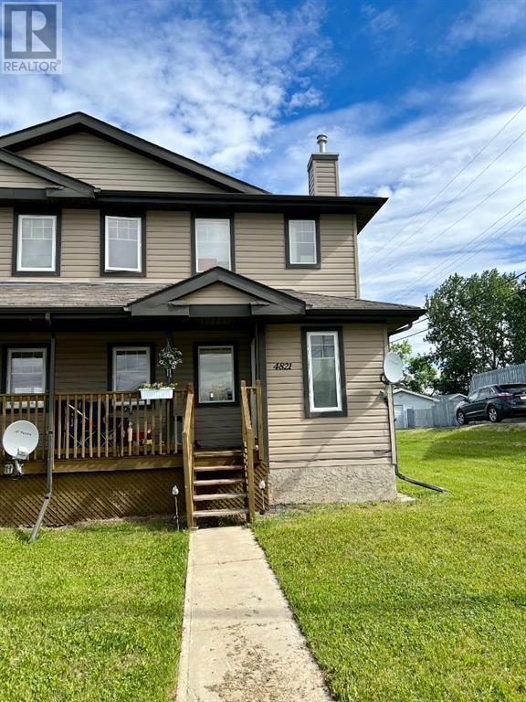 4821 53, House semidetached with 3 bedrooms, 1 bathrooms and 2 parking in Valleyview AB | Card Image