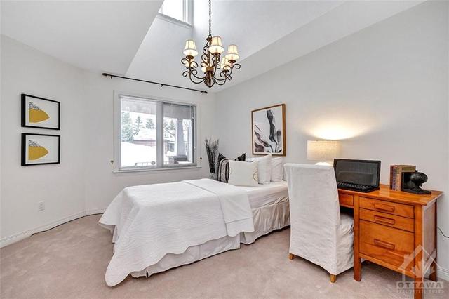 13 Coulson Court, Townhouse with 3 bedrooms, 2 bathrooms and 4 parking in Ottawa ON | Image 21