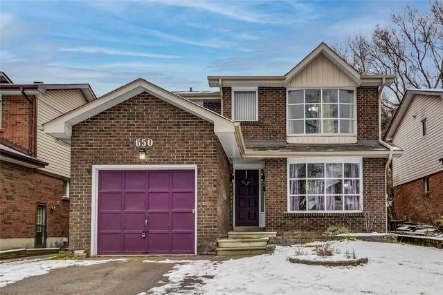 650 Percival Crt, House detached with 3 bedrooms, 3 bathrooms and 4 parking in Oshawa ON | Image 1