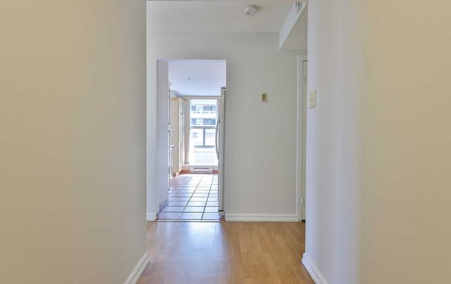 1102 - 60 Inverlochy Blvd, Condo with 3 bedrooms, 2 bathrooms and 1 parking in Markham ON | Image 23