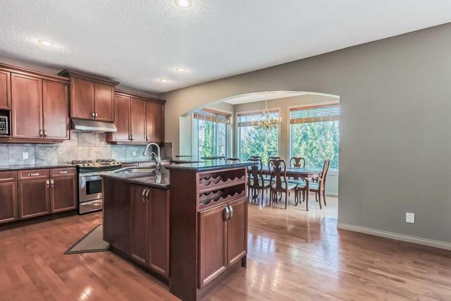 143 Sienna Park Heath Sw, House detached with 5 bedrooms, 3 bathrooms and 4 parking in Calgary AB | Image 7