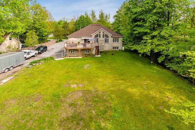 12 Mariposa Cres, House detached with 4 bedrooms, 3 bathrooms and 12 parking in Oro Medonte ON | Image 16