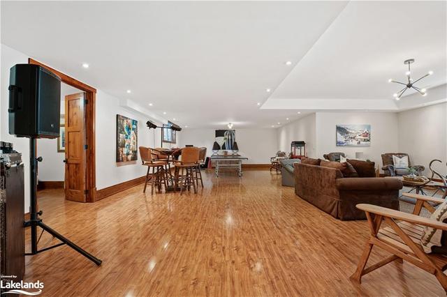1074 Tally Ho Winter Park Road, House detached with 5 bedrooms, 5 bathrooms and 11 parking in Lake of Bays ON | Image 30