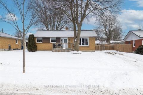245 Manitoulin Dr, London, ON, N5W1M8 | Card Image