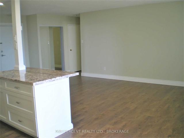 708 - 365 Geneva St, Condo with 1 bedrooms, 1 bathrooms and 1 parking in St. Catharines ON | Image 7