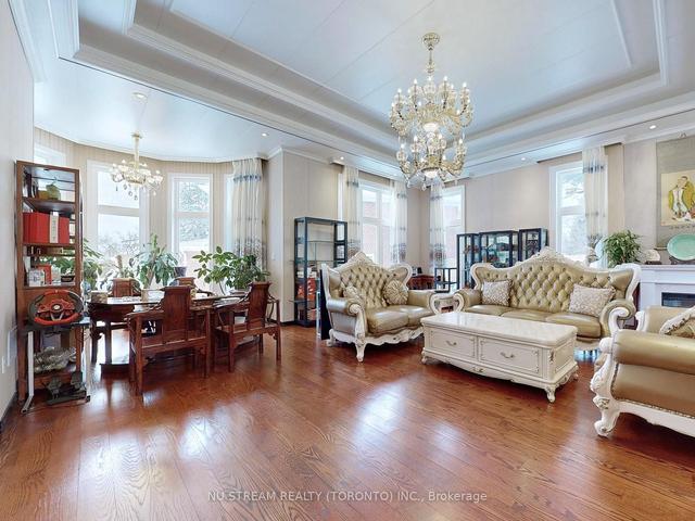 80 Broomfield Dr, House detached with 5 bedrooms, 8 bathrooms and 6 parking in Toronto ON | Image 23