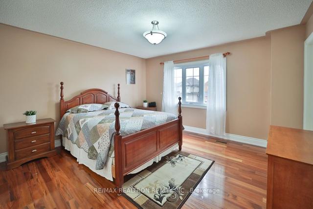 43 Newark Way, House detached with 4 bedrooms, 5 bathrooms and 4 parking in Brampton ON | Image 10