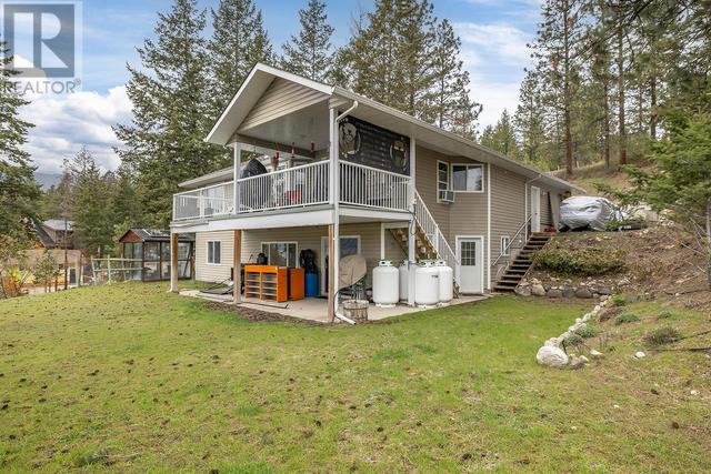 10291 Columbia Way, House detached with 3 bedrooms, 3 bathrooms and 7 parking in Central Okanagan West BC | Image 5