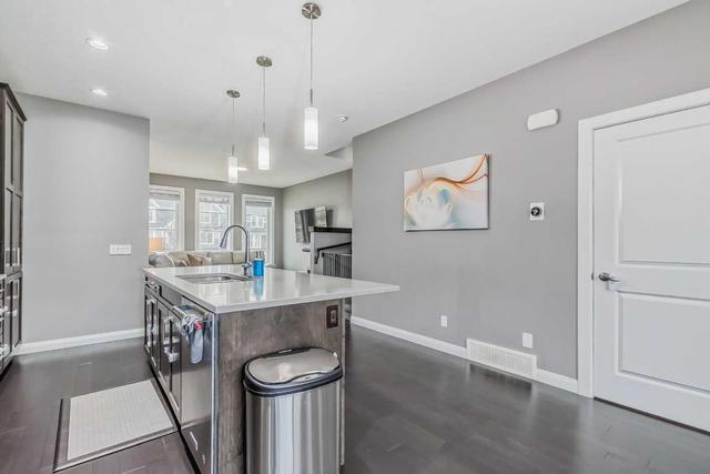 363 Redstone Drive Ne, Home with 3 bedrooms, 2 bathrooms and 2 parking in Calgary AB | Image 12