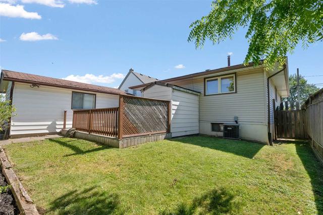 330 Deere St, House detached with 3 bedrooms, 2 bathrooms and 10 parking in Welland ON | Image 17