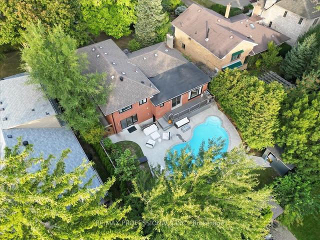 356 The Kingsway, House detached with 3 bedrooms, 4 bathrooms and 6 parking in Toronto ON | Image 29