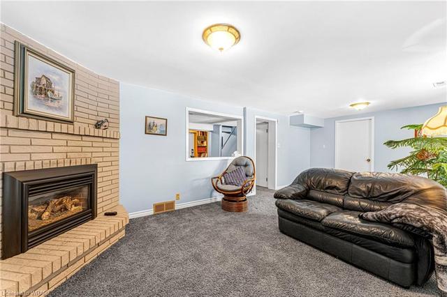 156 Westheights Drive, House detached with 4 bedrooms, 1 bathrooms and 3 parking in Kitchener ON | Image 28