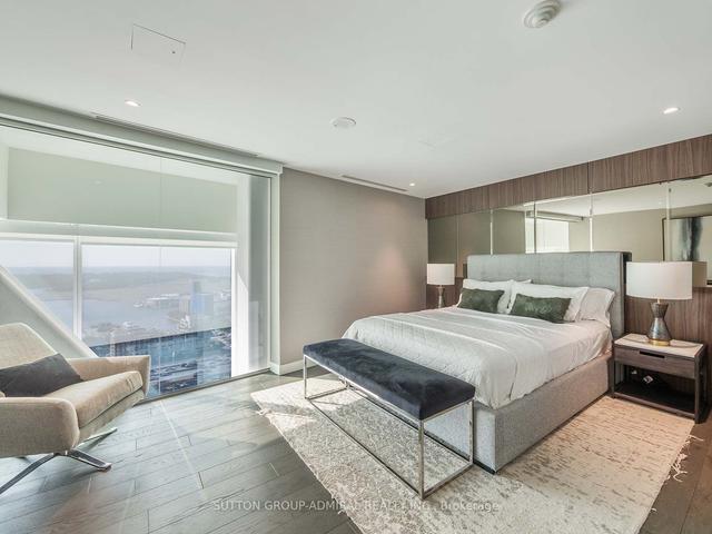 3306 - 21 Iceboat Terr, Condo with 3 bedrooms, 4 bathrooms and 3 parking in Toronto ON | Image 6