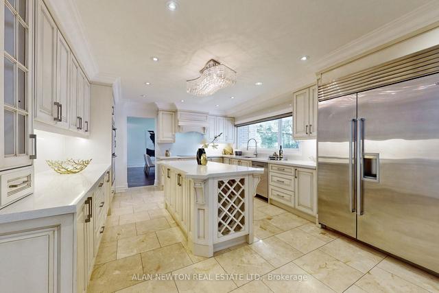 5 Poinsetta Dr, House detached with 4 bedrooms, 5 bathrooms and 15 parking in Markham ON | Image 25