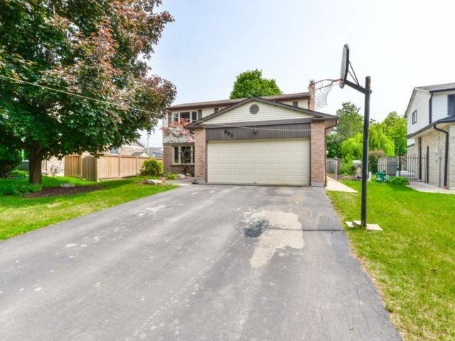 895 Maxted Cres, House detached with 4 bedrooms, 4 bathrooms and 2 parking in Milton ON | Image 1